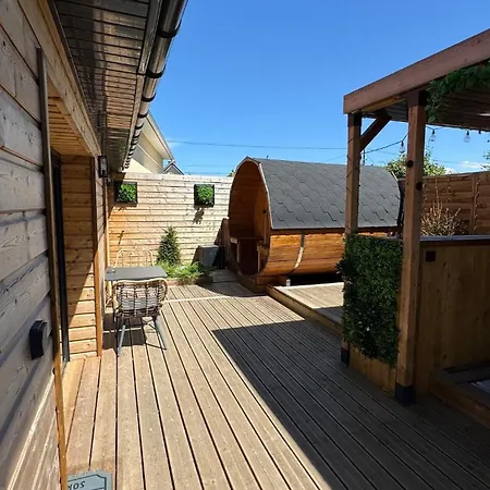 Сasa de vacaciones Avec Bain Nordique Et Sauna Zutkerque
