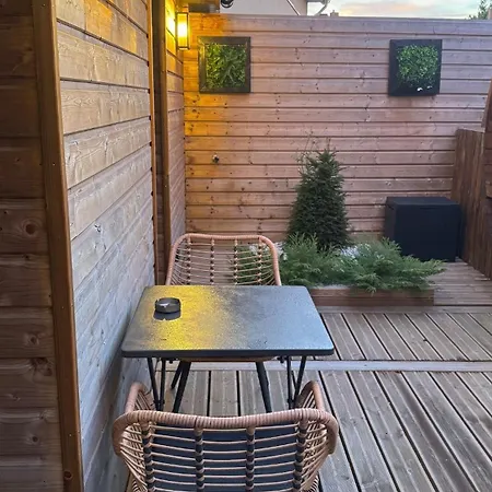 Avec Bain Nordique Et Sauna Сasa de vacaciones *